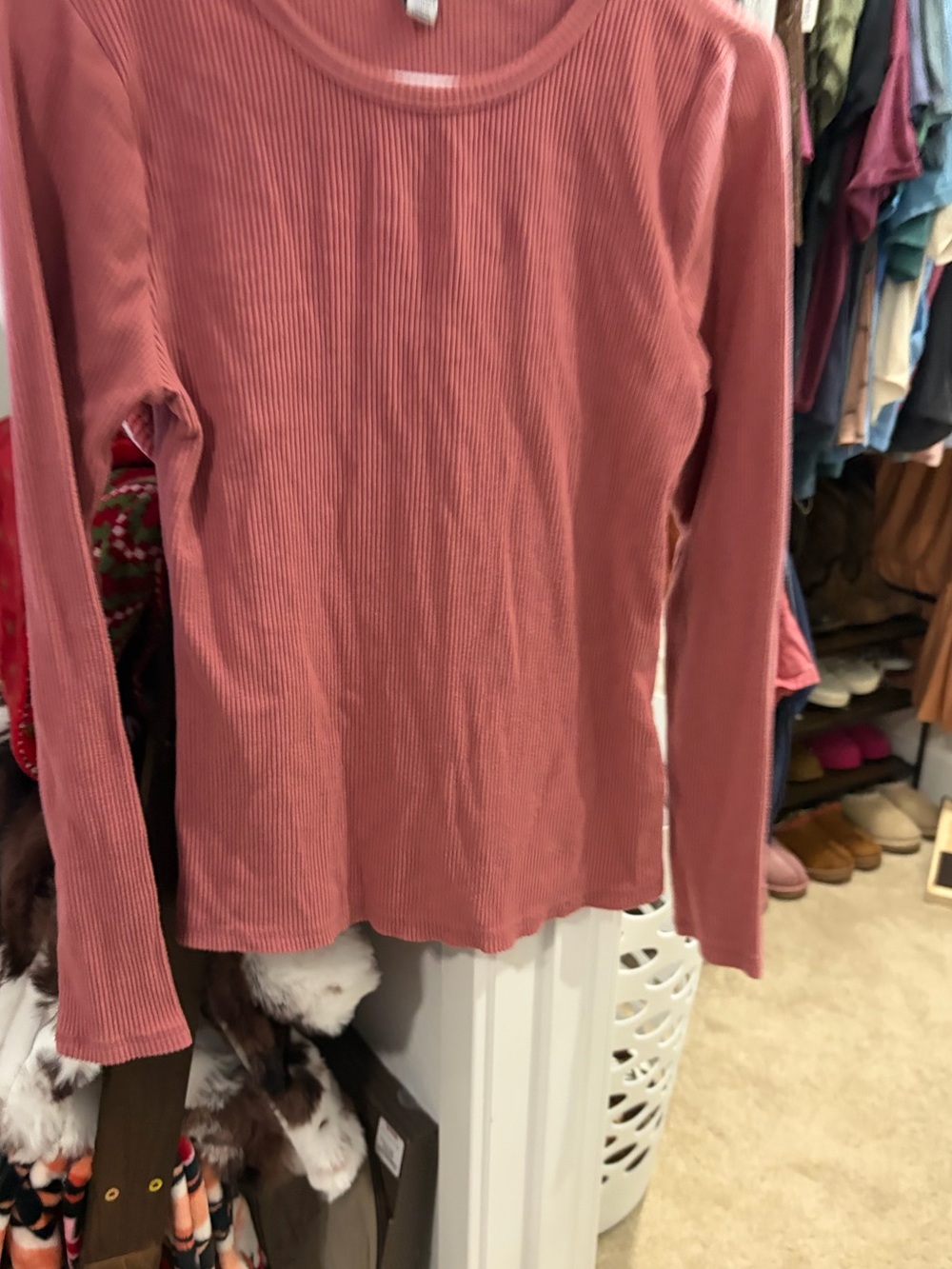 Old Navy Ribbed Crewneck Sweater - Rosewood Pink